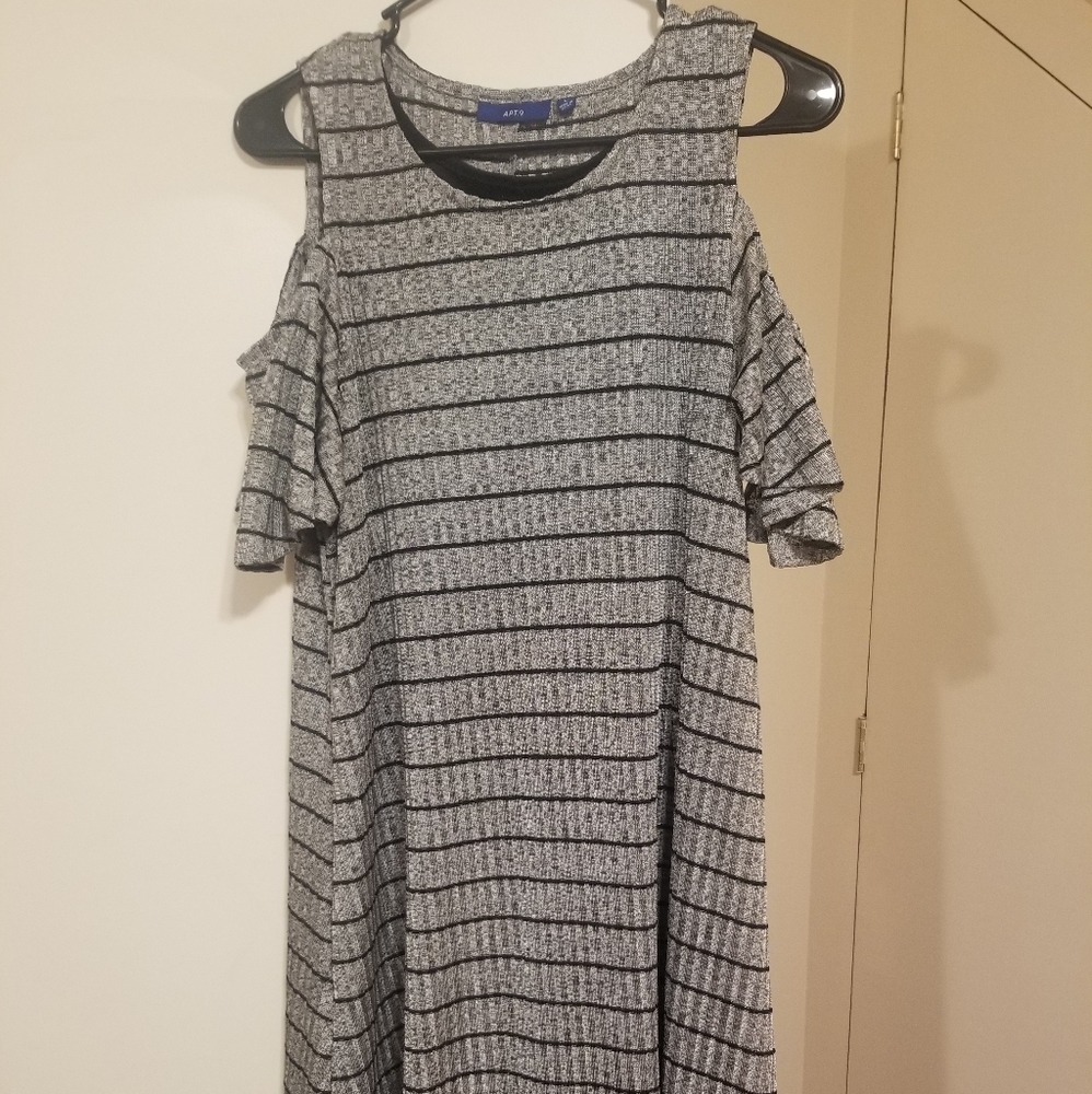 Apt 9 Grey Striped Cold Shoulder Dress